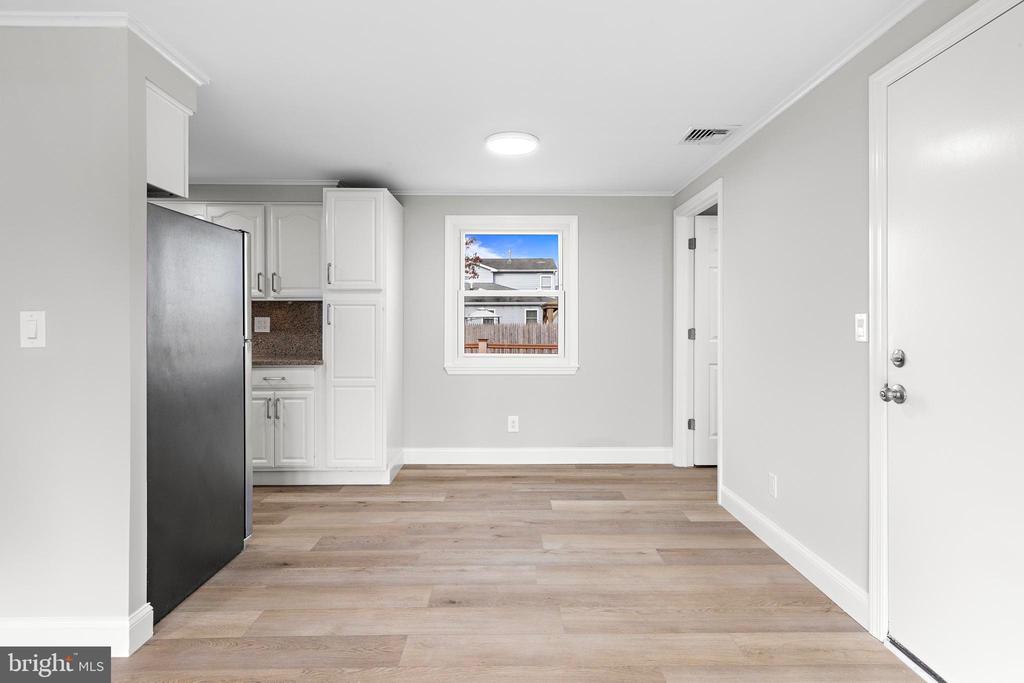 144 Tiller Ave