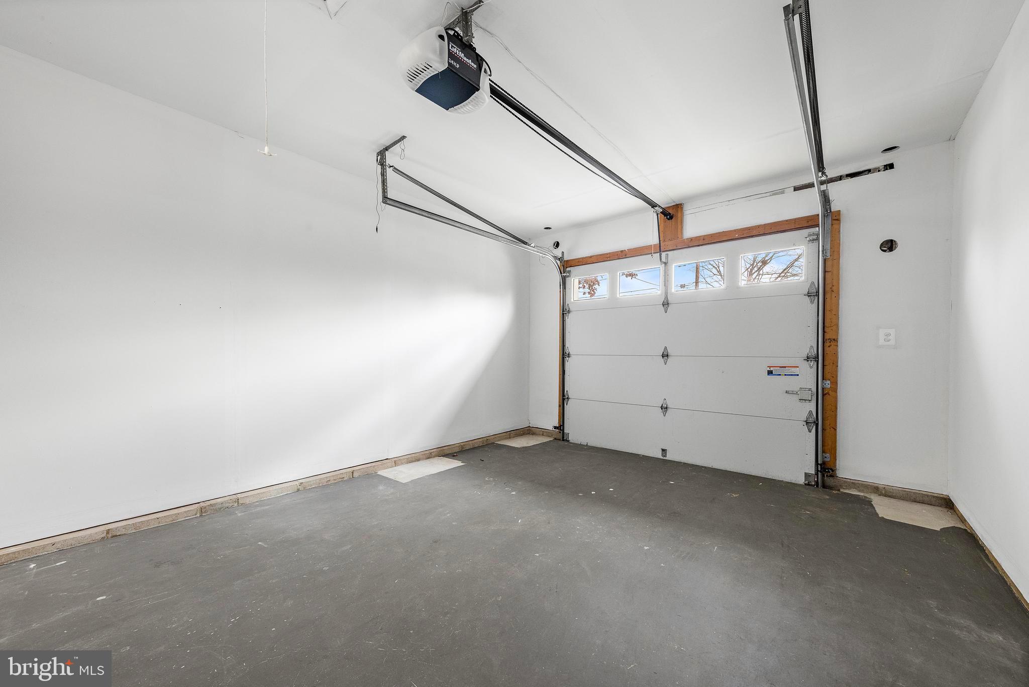 144 Tiller Ave