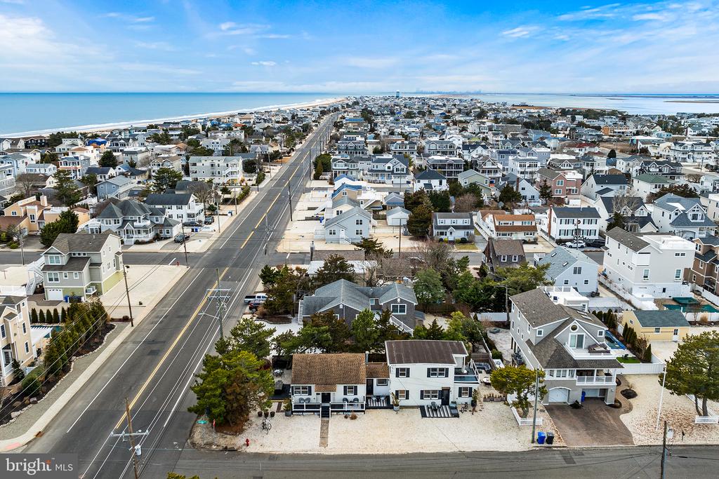 300 Glendola Ave