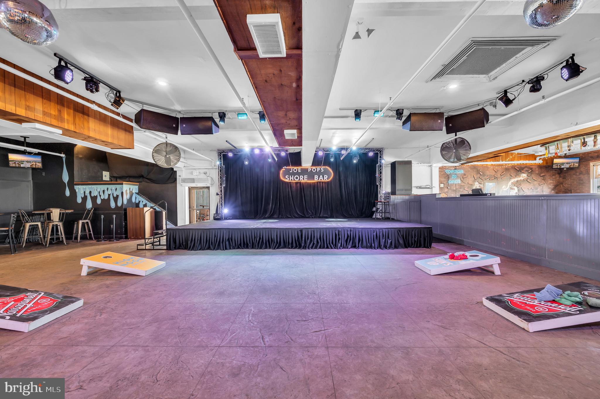 2002 LONG BEACH BOULEVARD