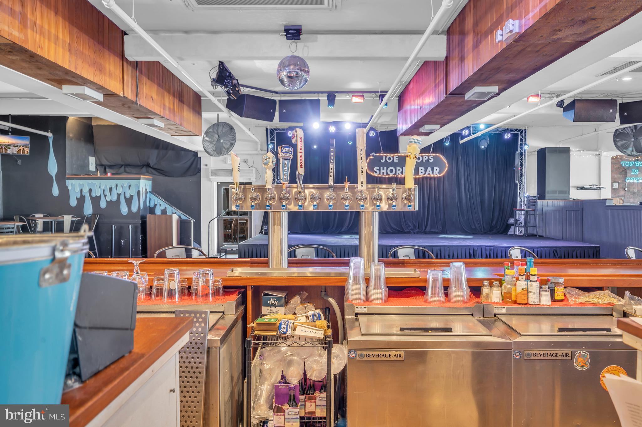 2002 LONG BEACH BOULEVARD