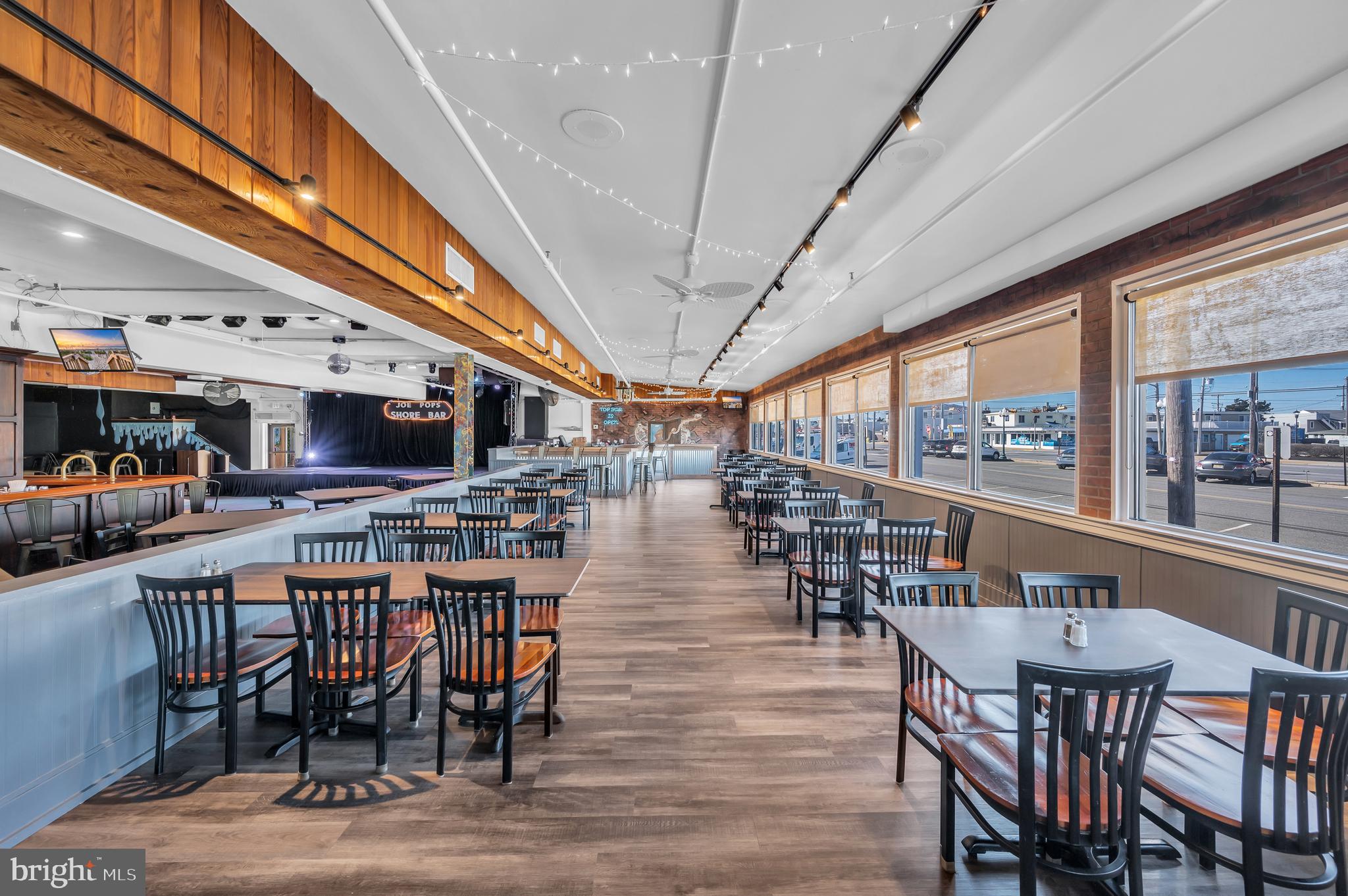 2002 LONG BEACH BOULEVARD