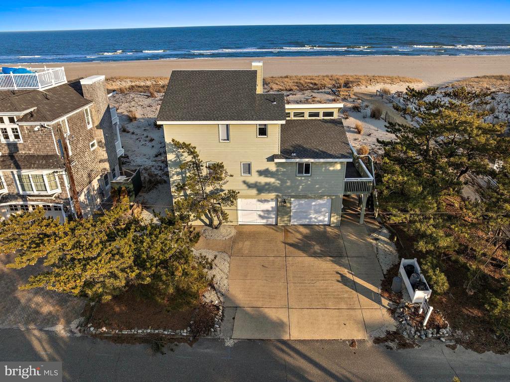 12103 Ocean Ave