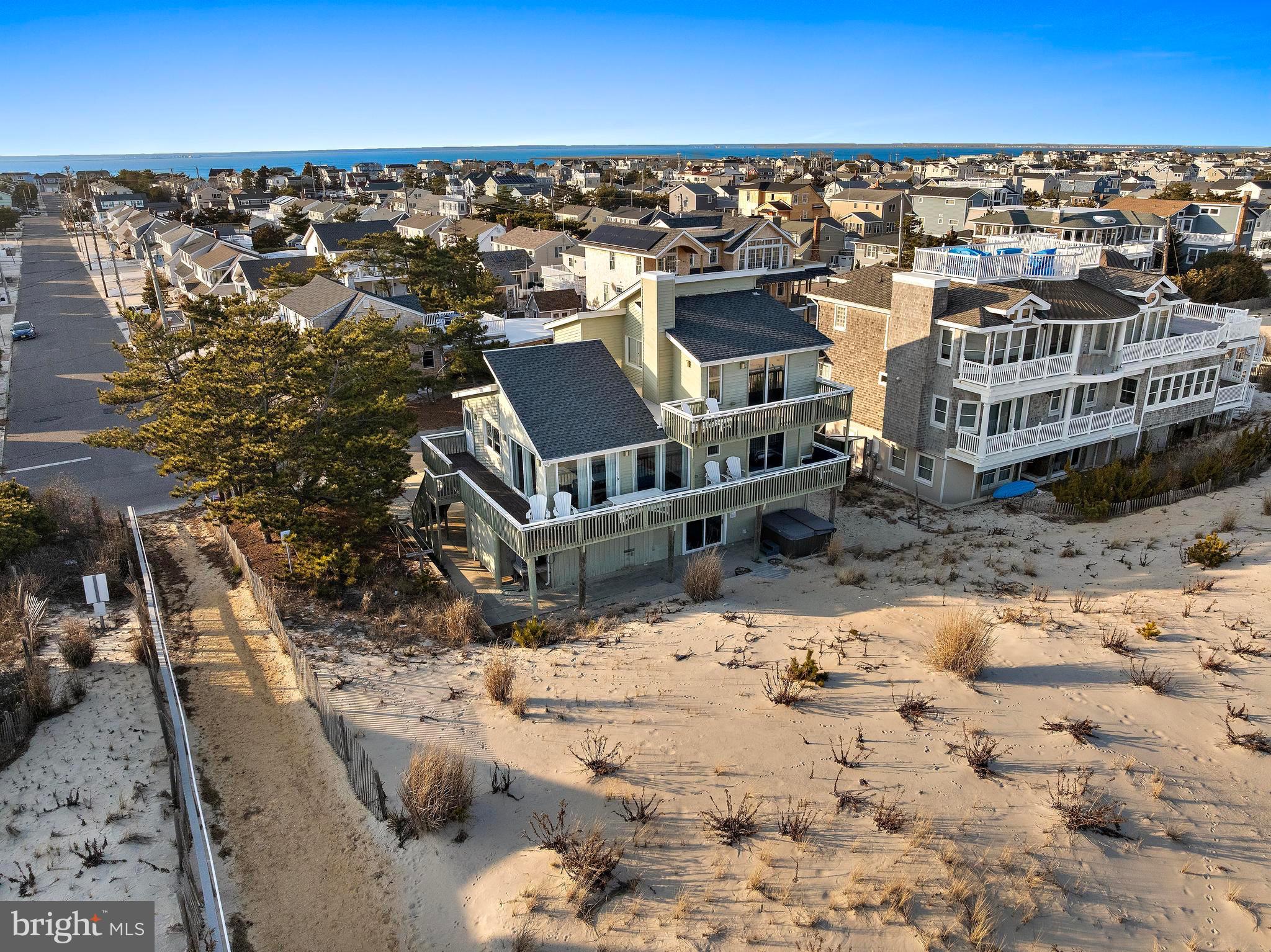 12103 Ocean Ave