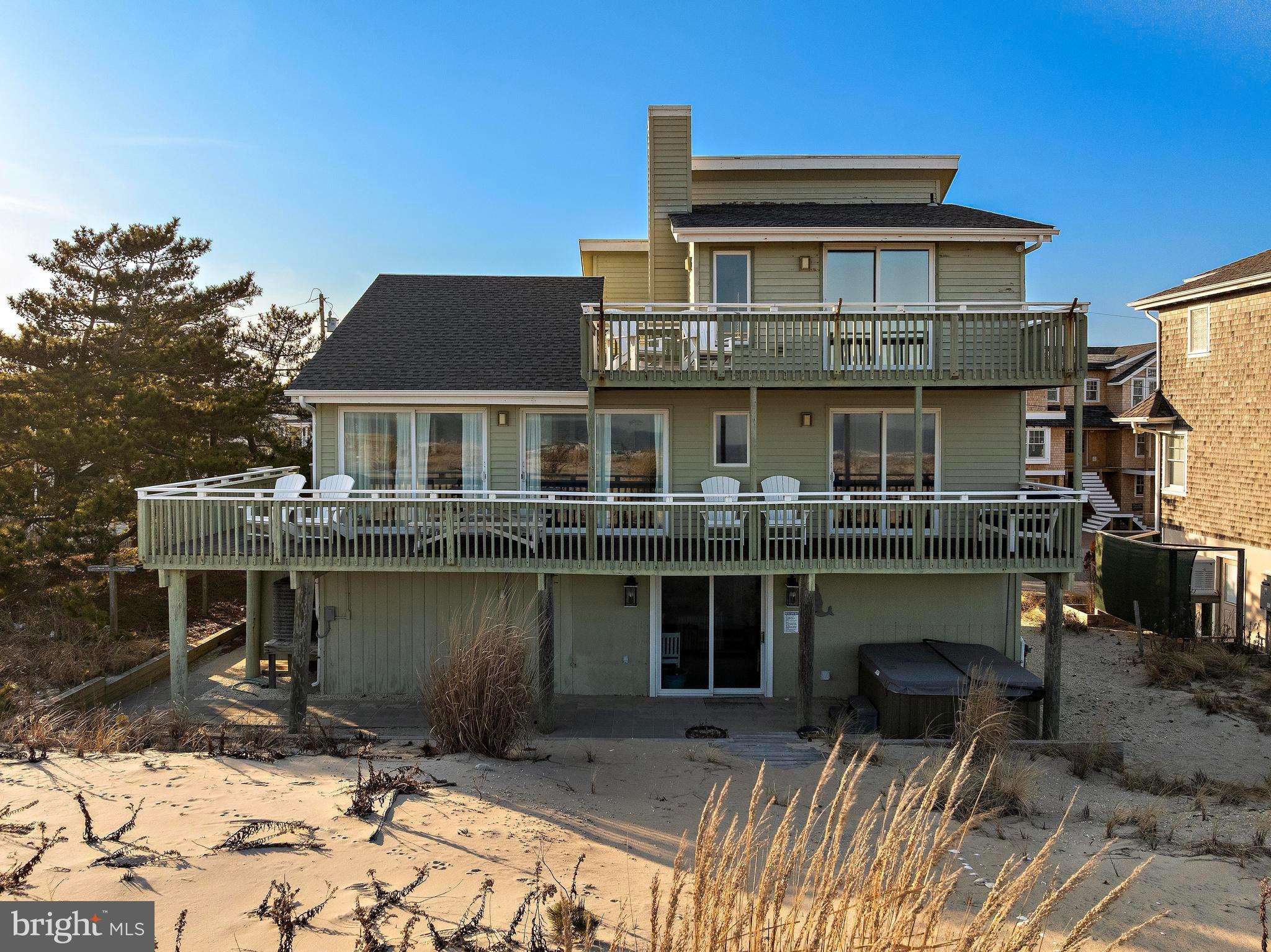 12103 Ocean Ave