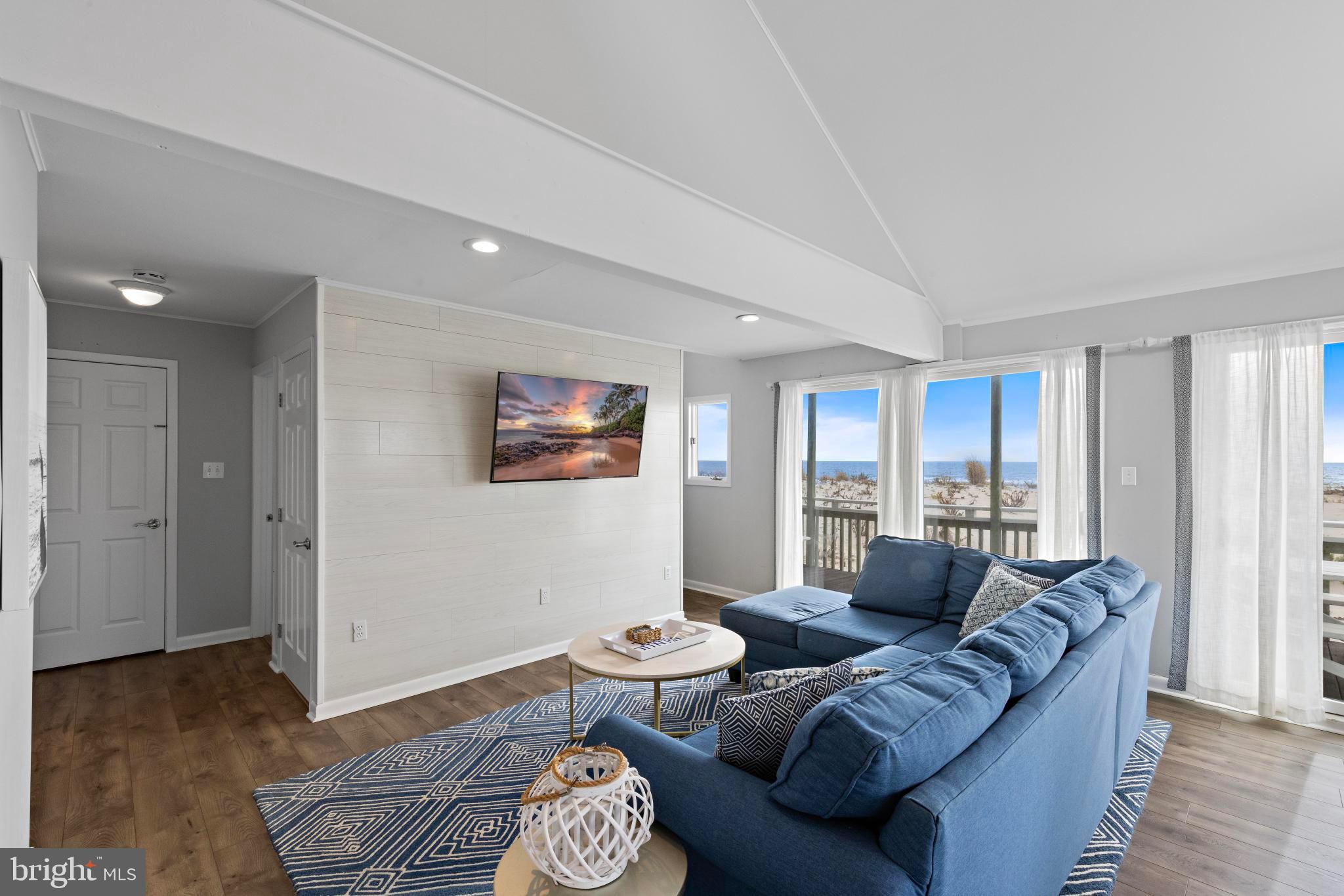 12103 Ocean Ave