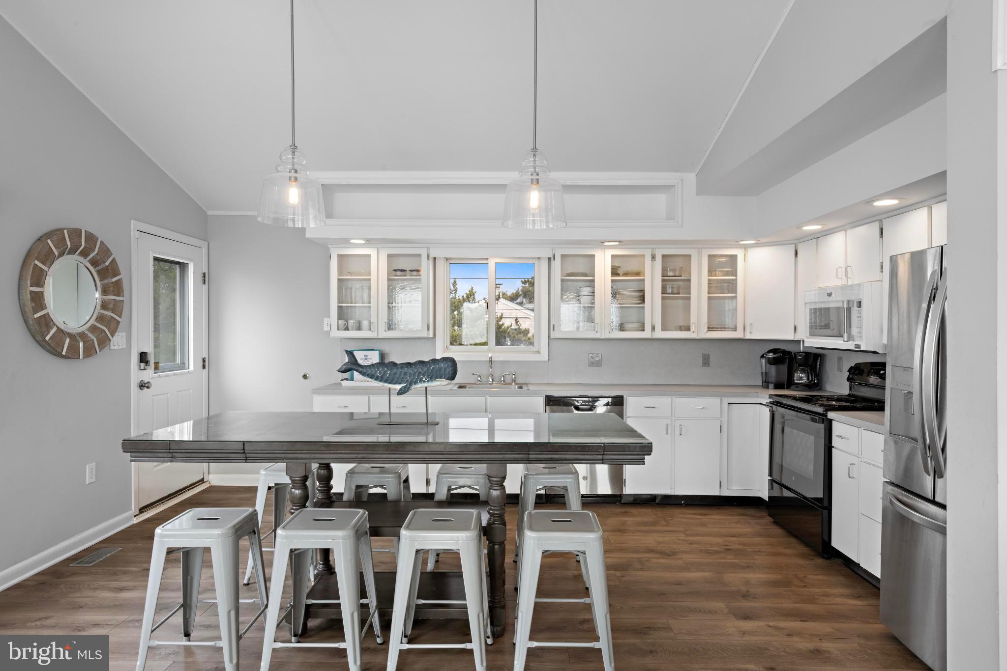 12103 Ocean Ave