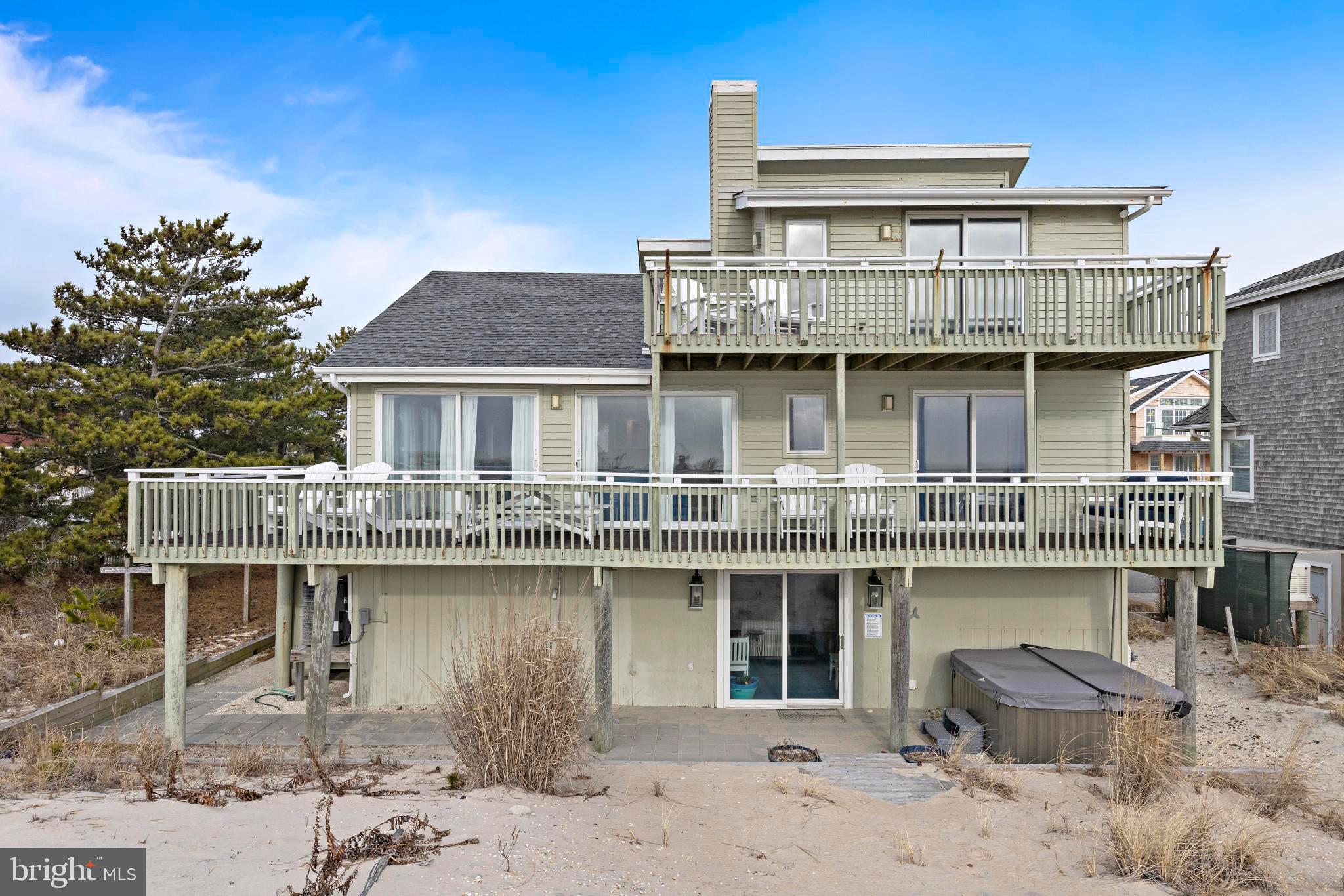 12103 Ocean Ave
