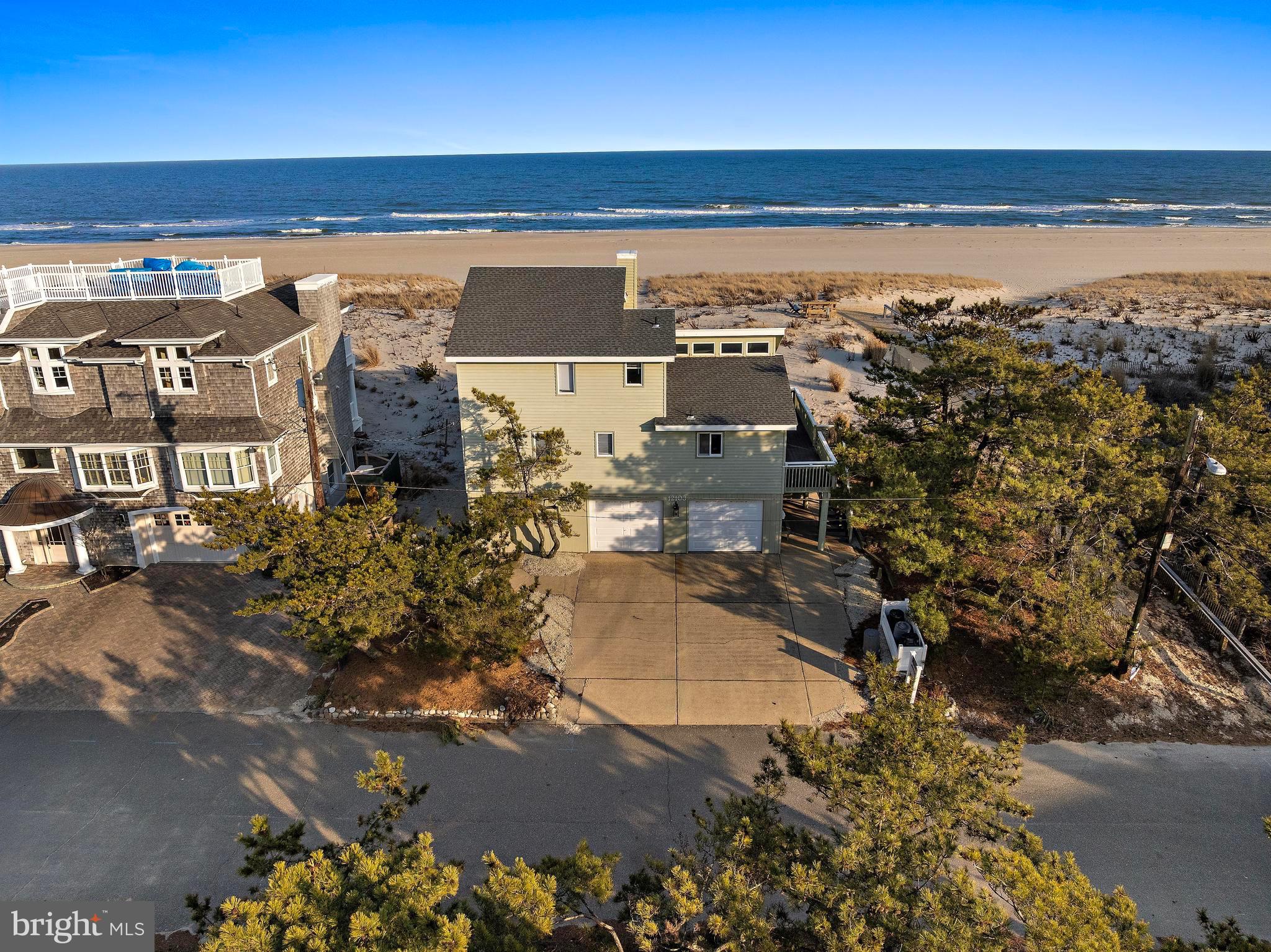 12103 Ocean Ave