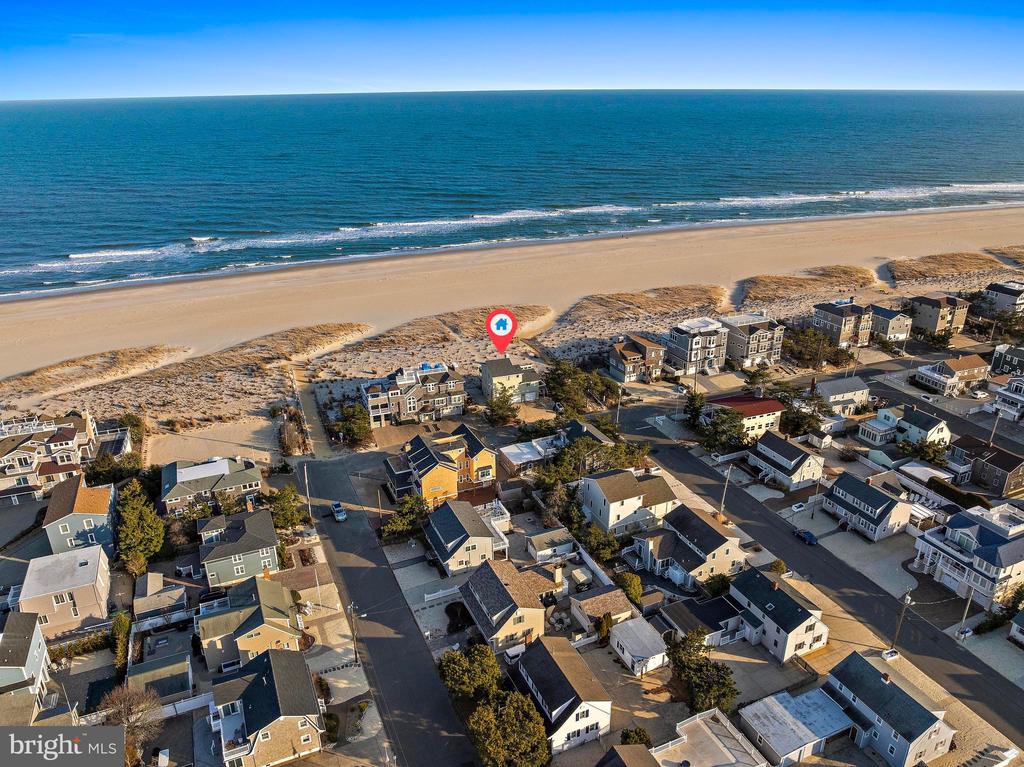 12103 Ocean Ave