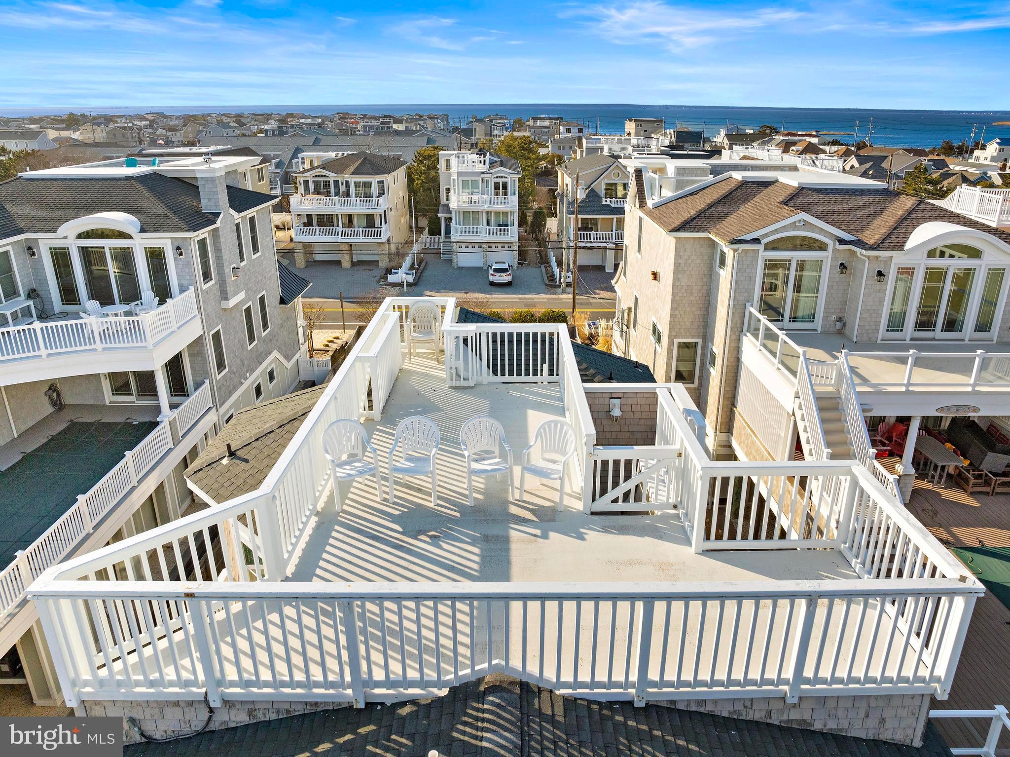 7211 Ocean Blvd