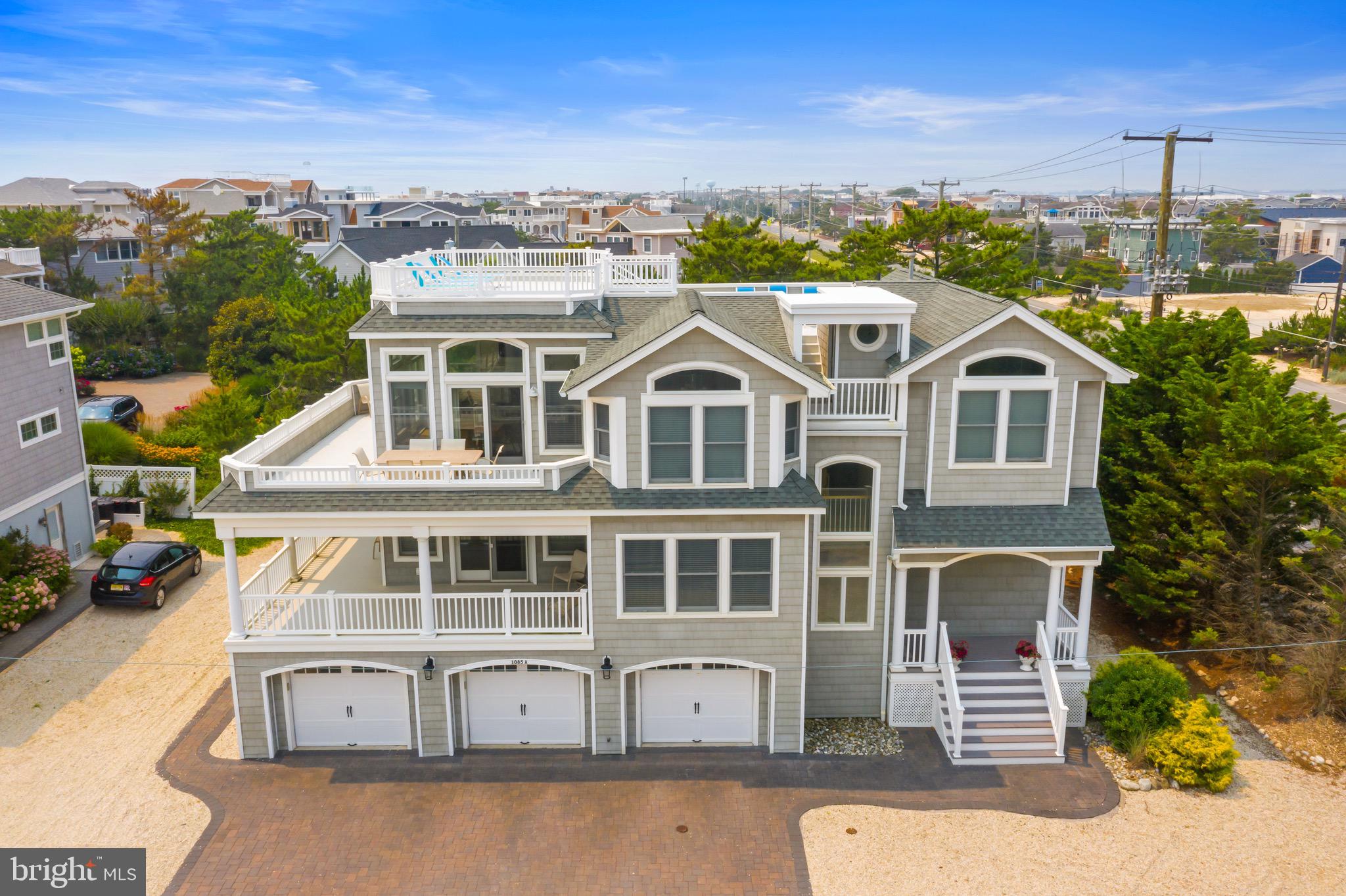 1085-A Long Beach
