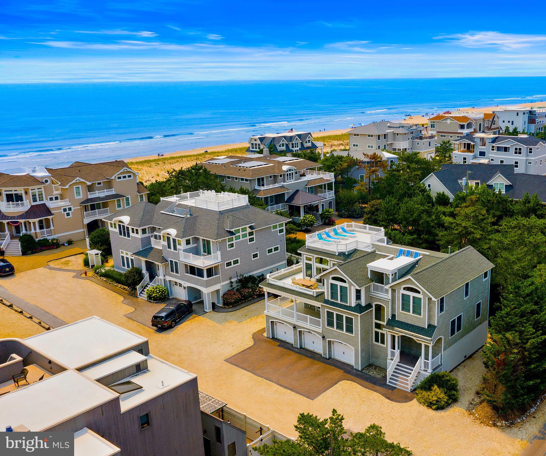 1085-A Long Beach