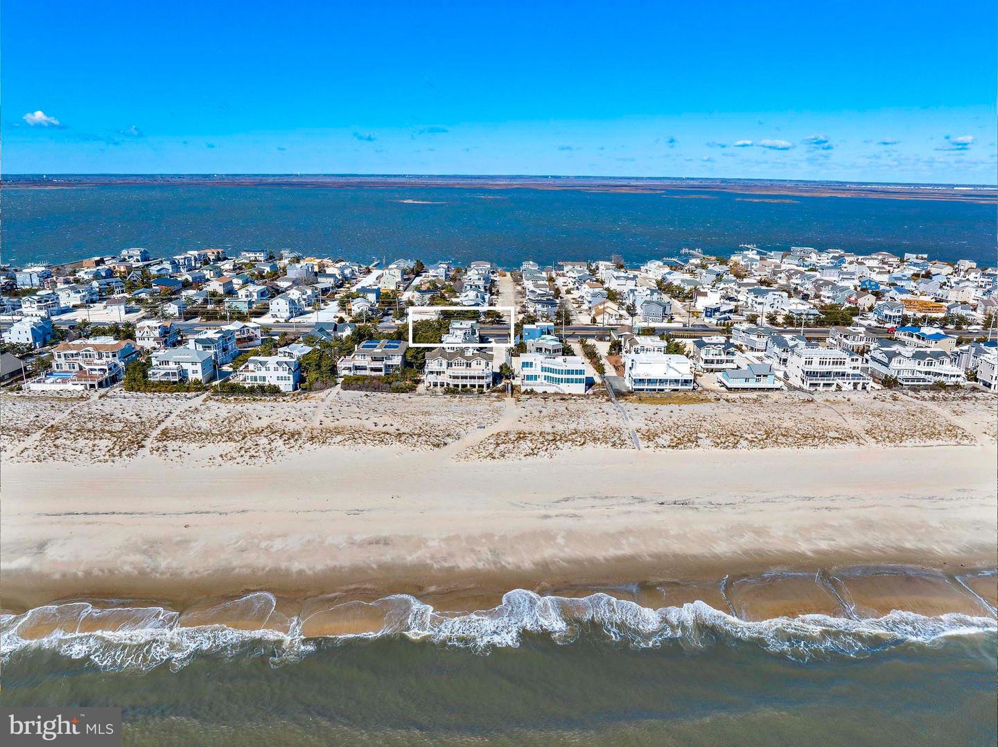 1085-A Long Beach