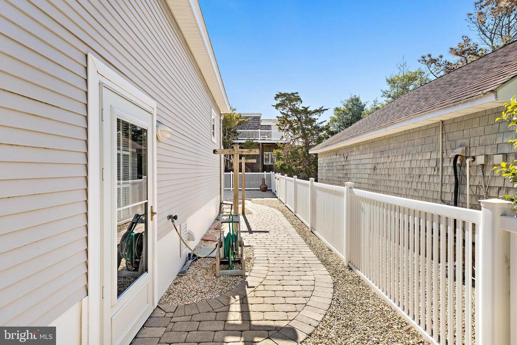 2808 Central Ave