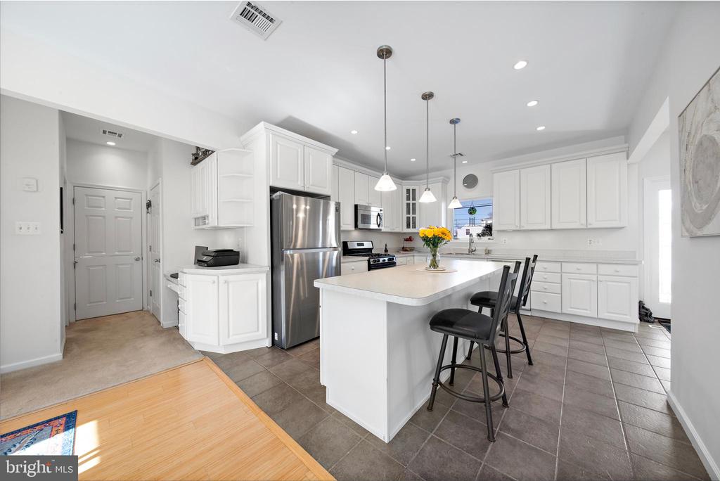 2808 Central Ave