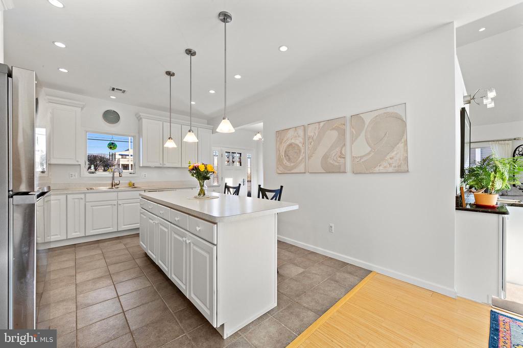 2808 Central Ave
