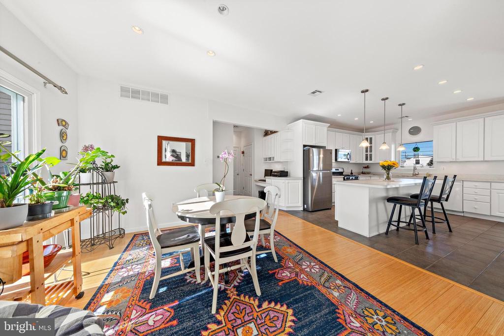 2808 Central Ave