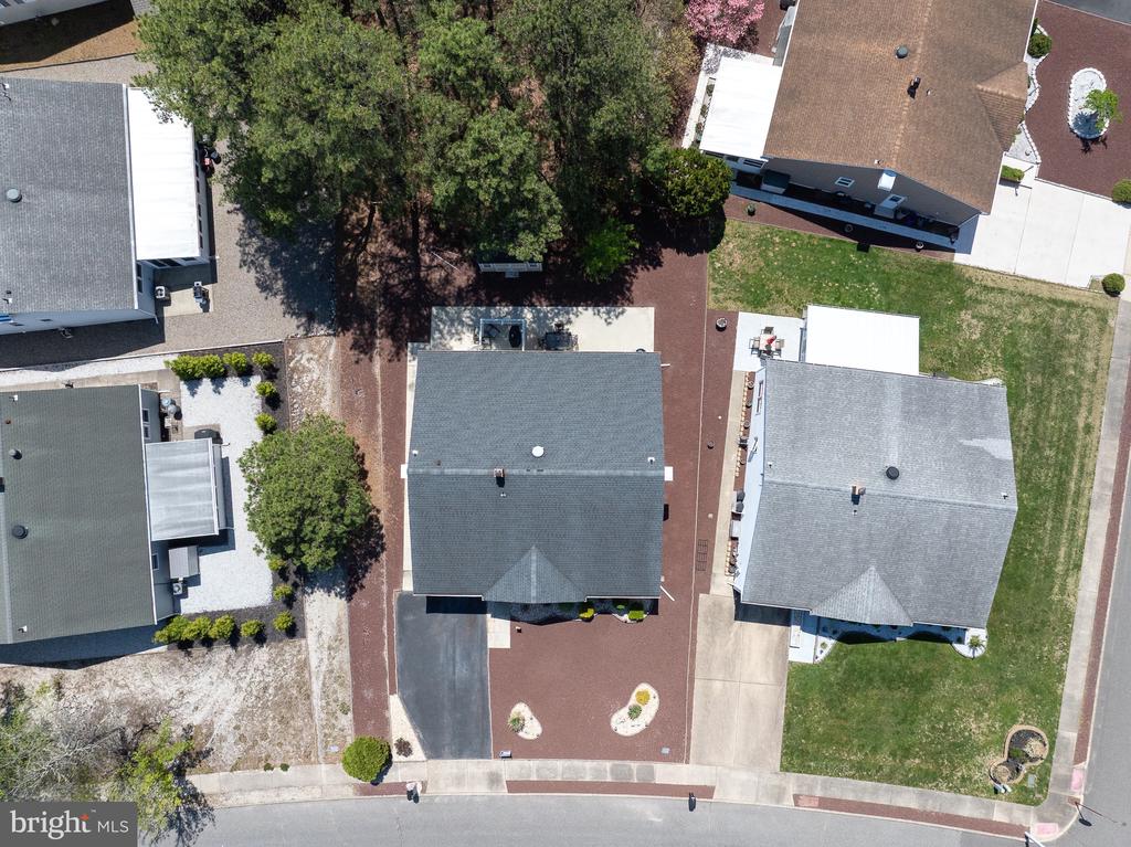 44 Westport Dr