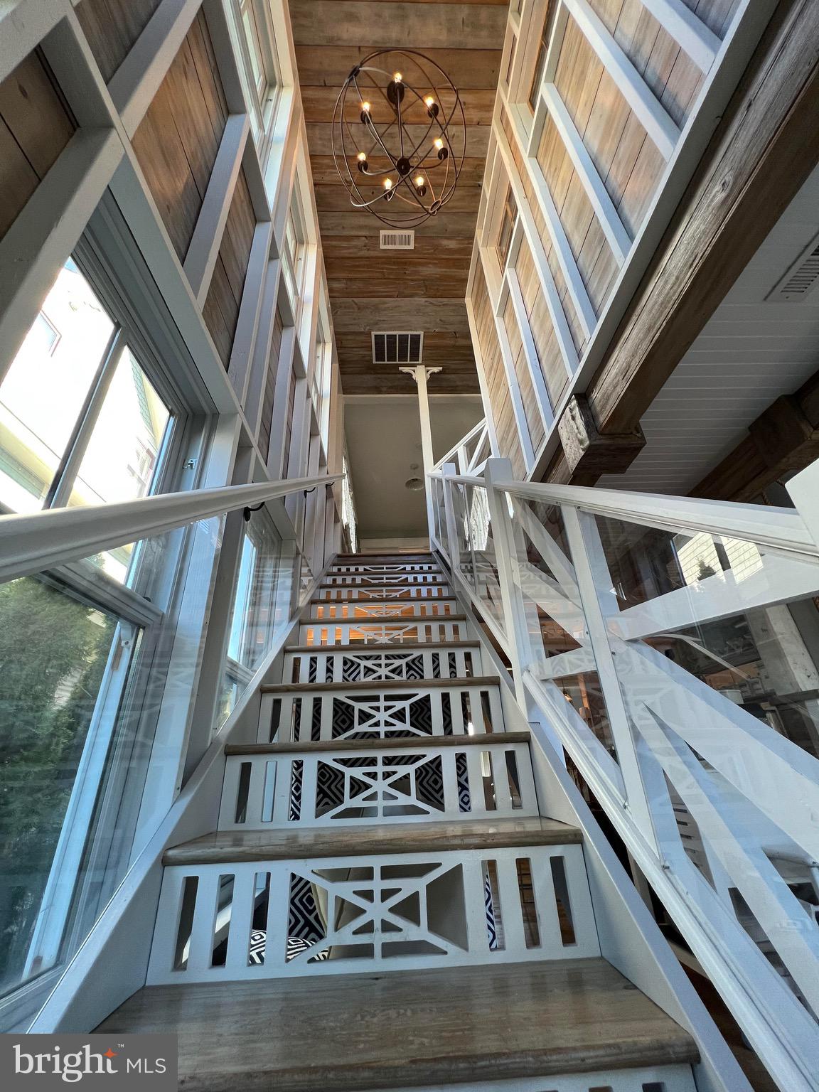 204 Coral St