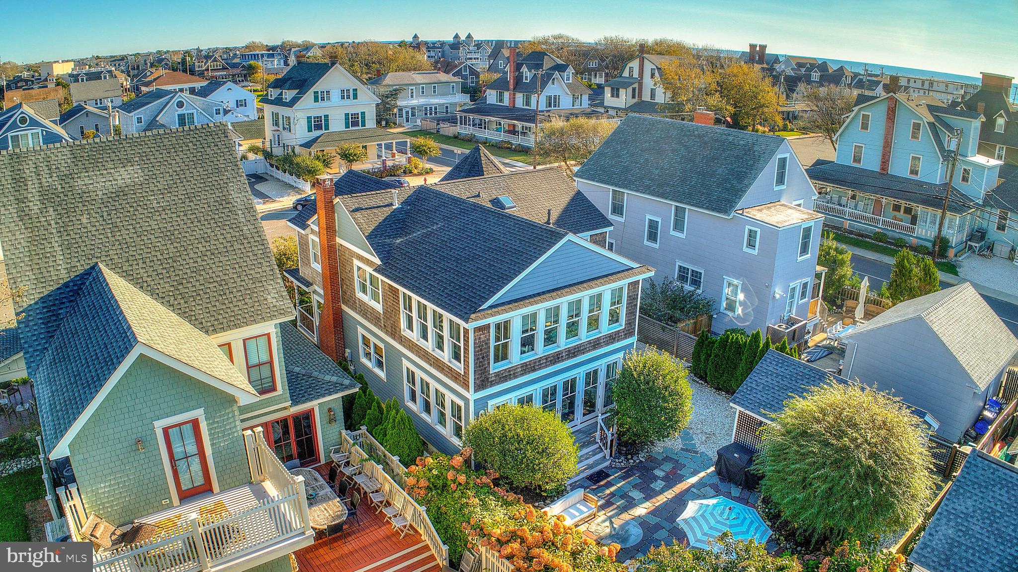 204 Coral St