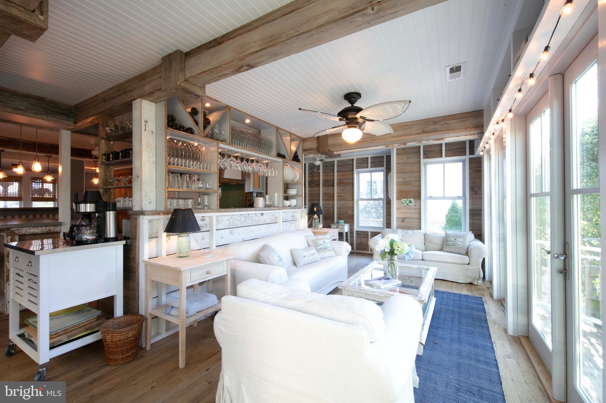 204 Coral St