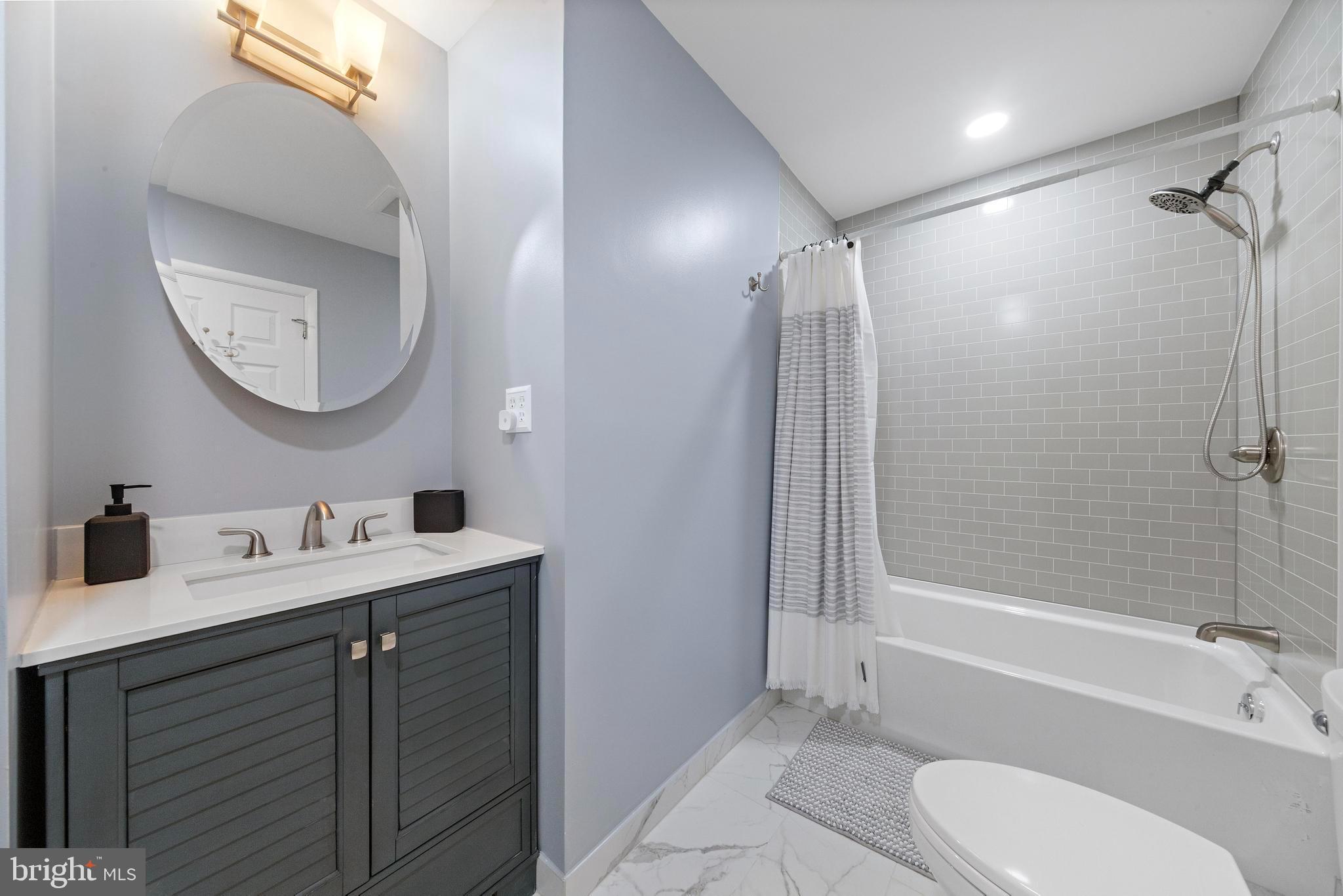 420 EIGHTH STREET 3N