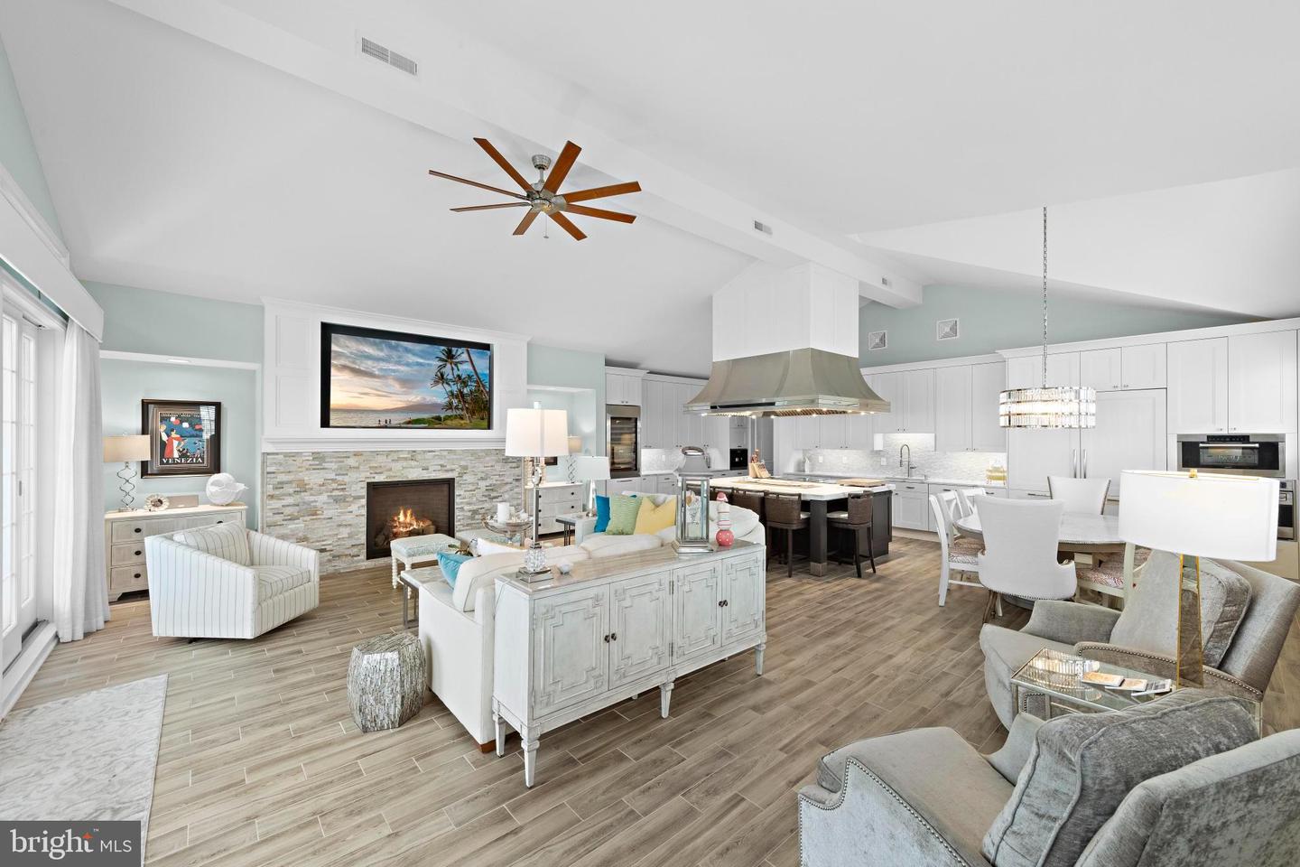 100 N West Ave #Unit 7a