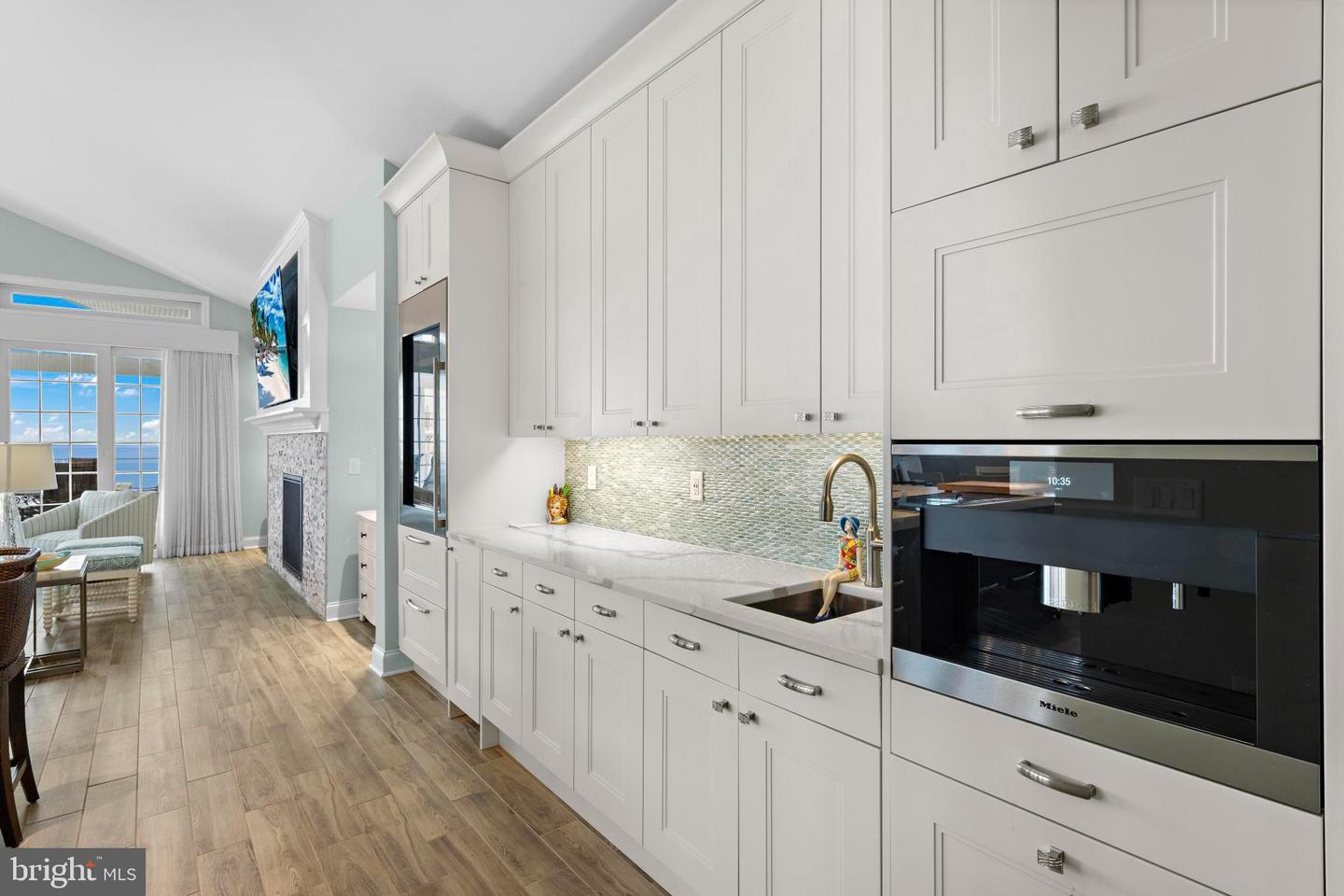 100 N West Ave #Unit 7a