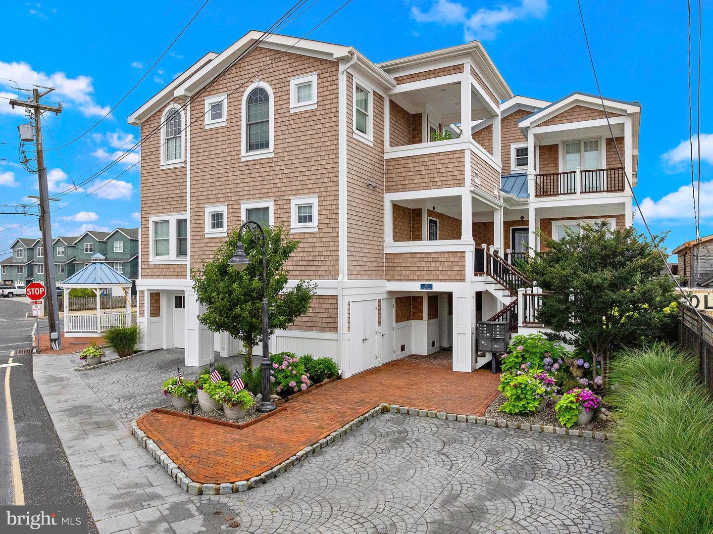 100 N West Ave #Unit 7a