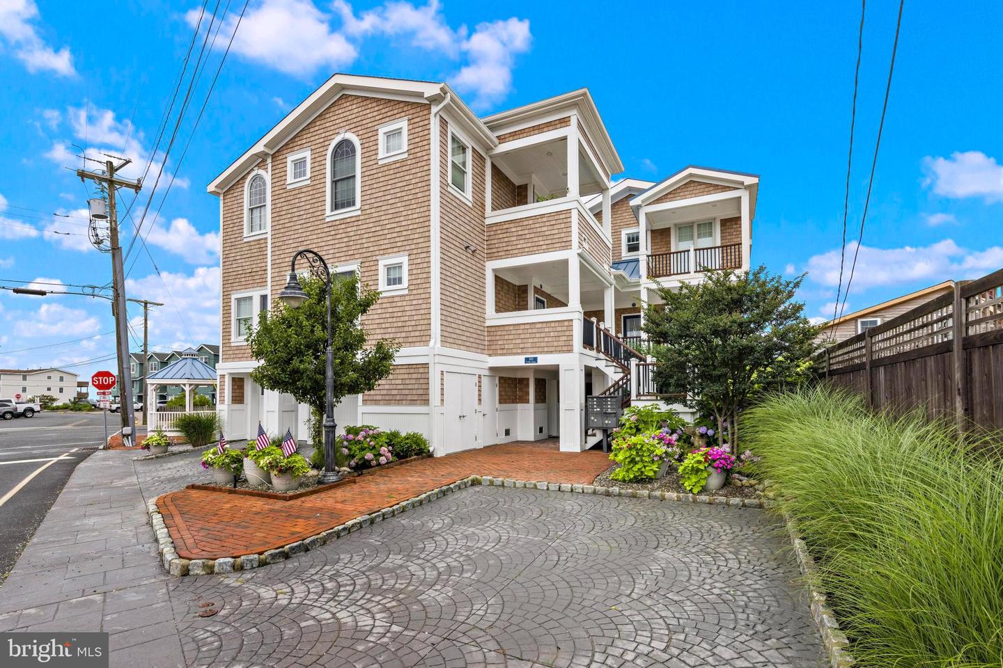 100 N West Ave #Unit 7a