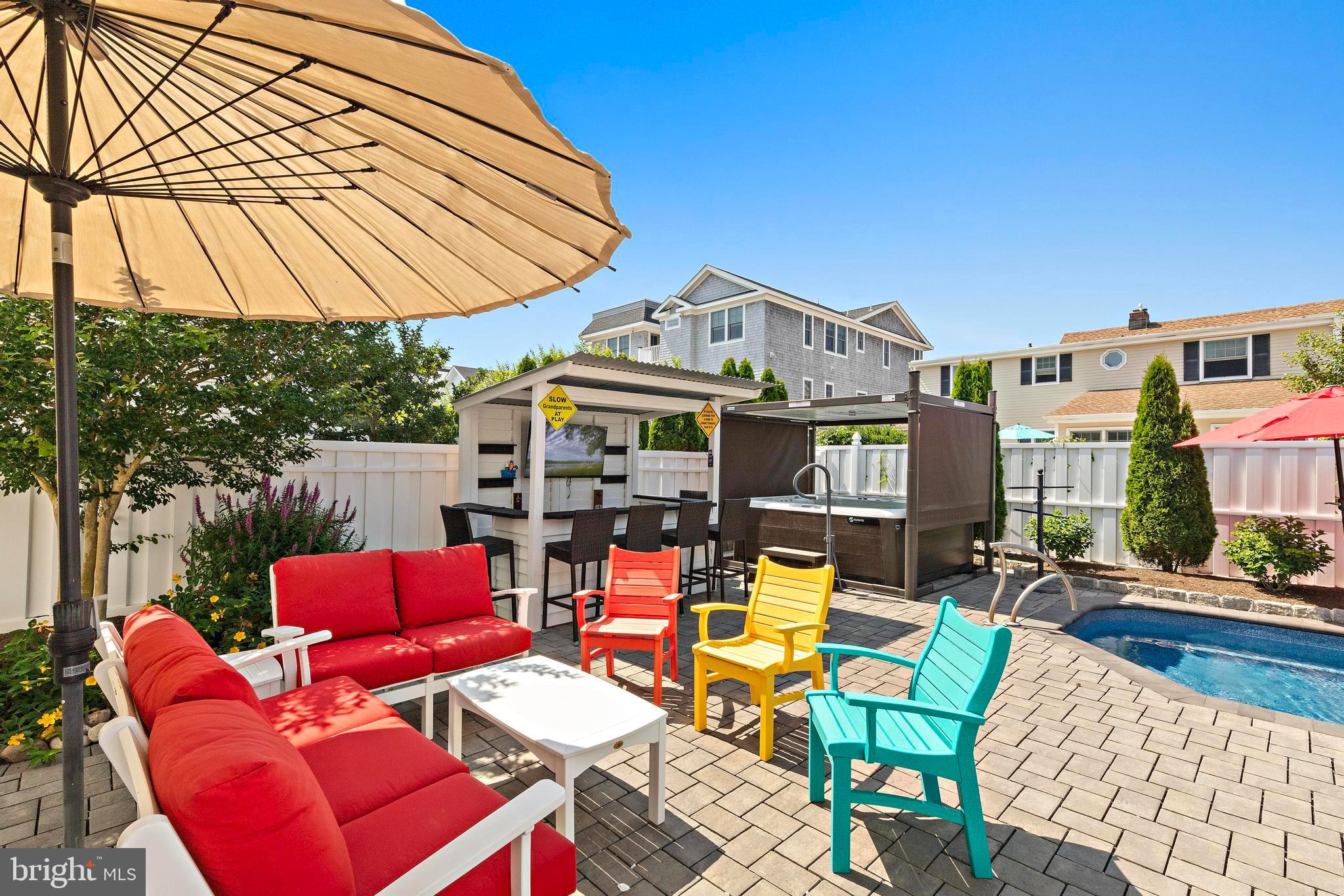 118 DOLPHIN AVENUE