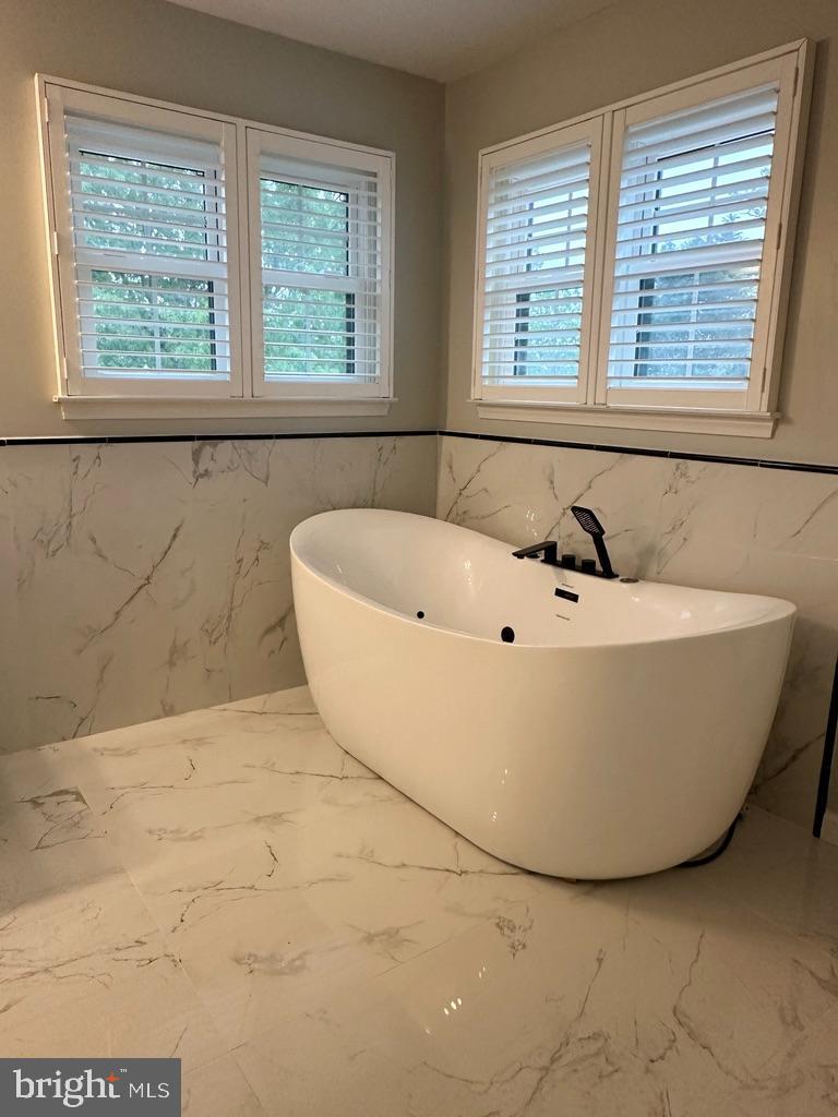 175 Barracuda Rd