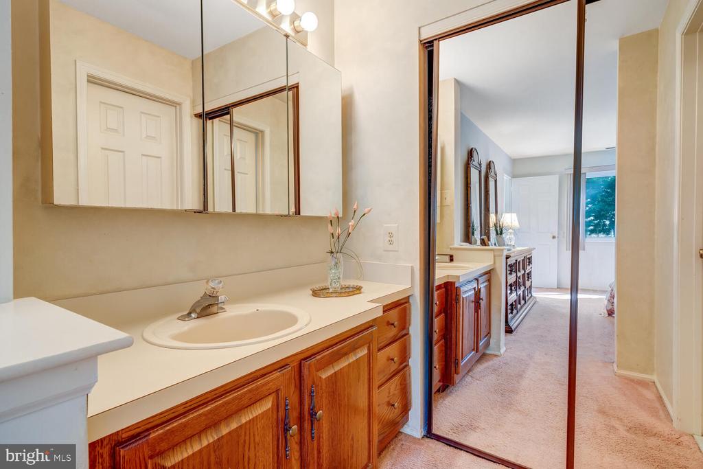 117 MOHICAN LANE