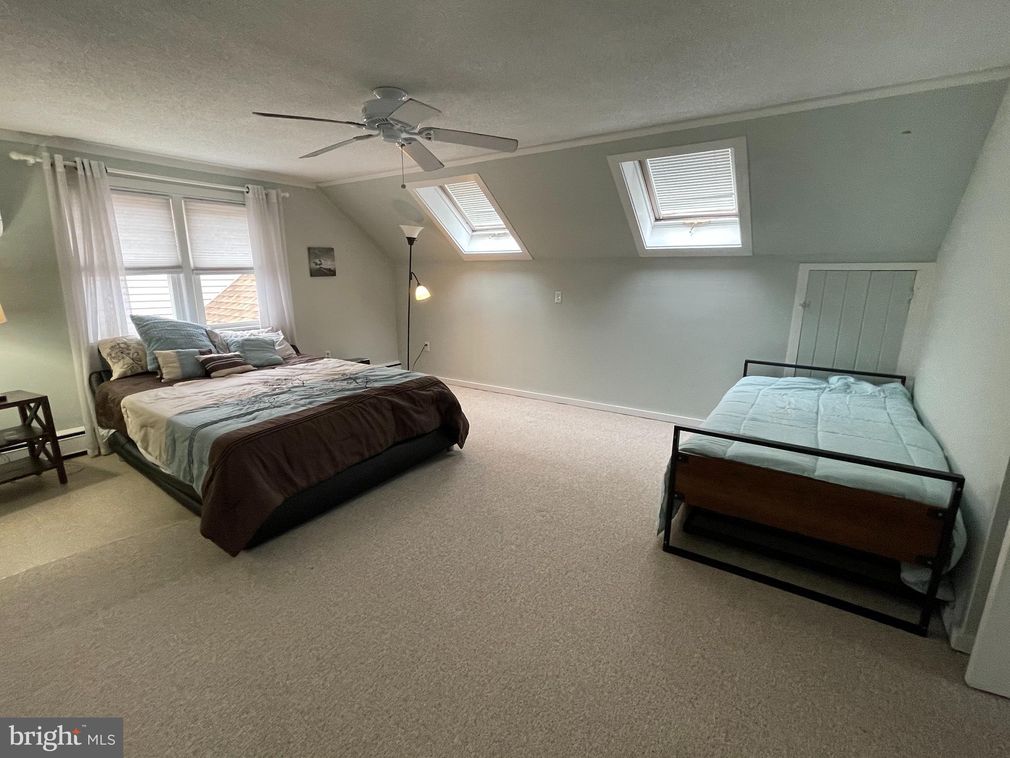 2609 Long Beach