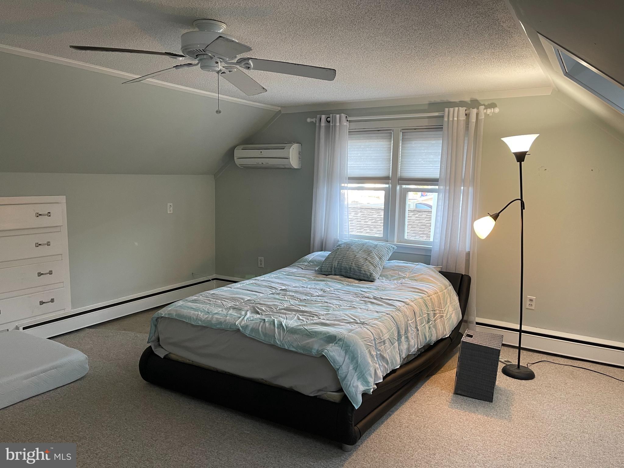 2609 Long Beach