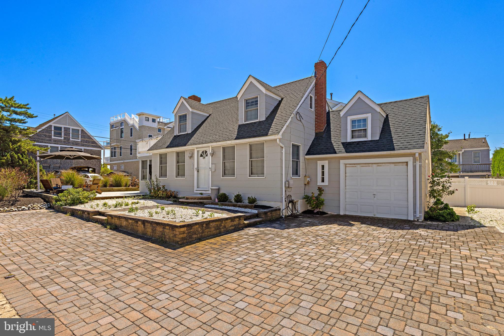 4002 Ocean Blvd