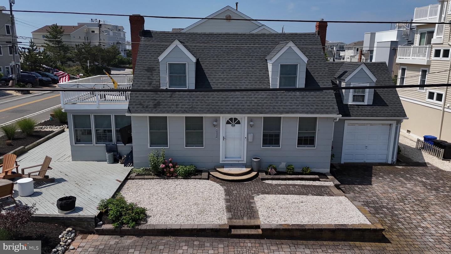 4002 Ocean Blvd
