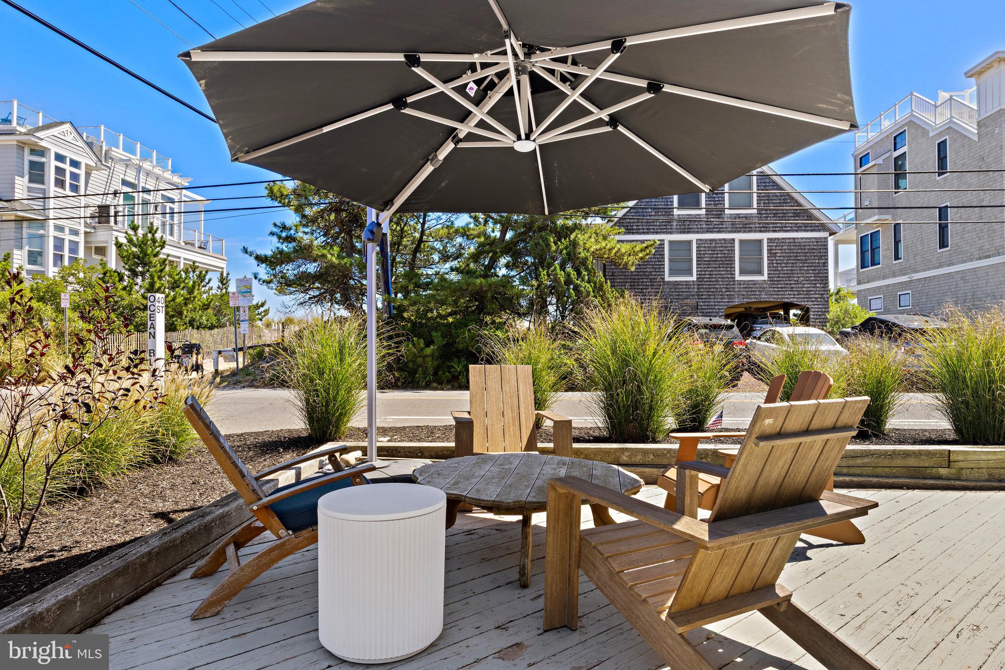 4002 Ocean Blvd