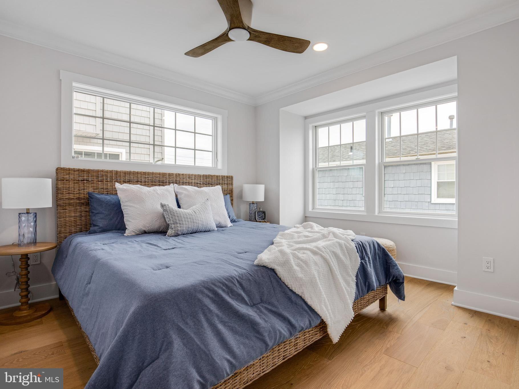 10-B W MARSHALL AVENUE