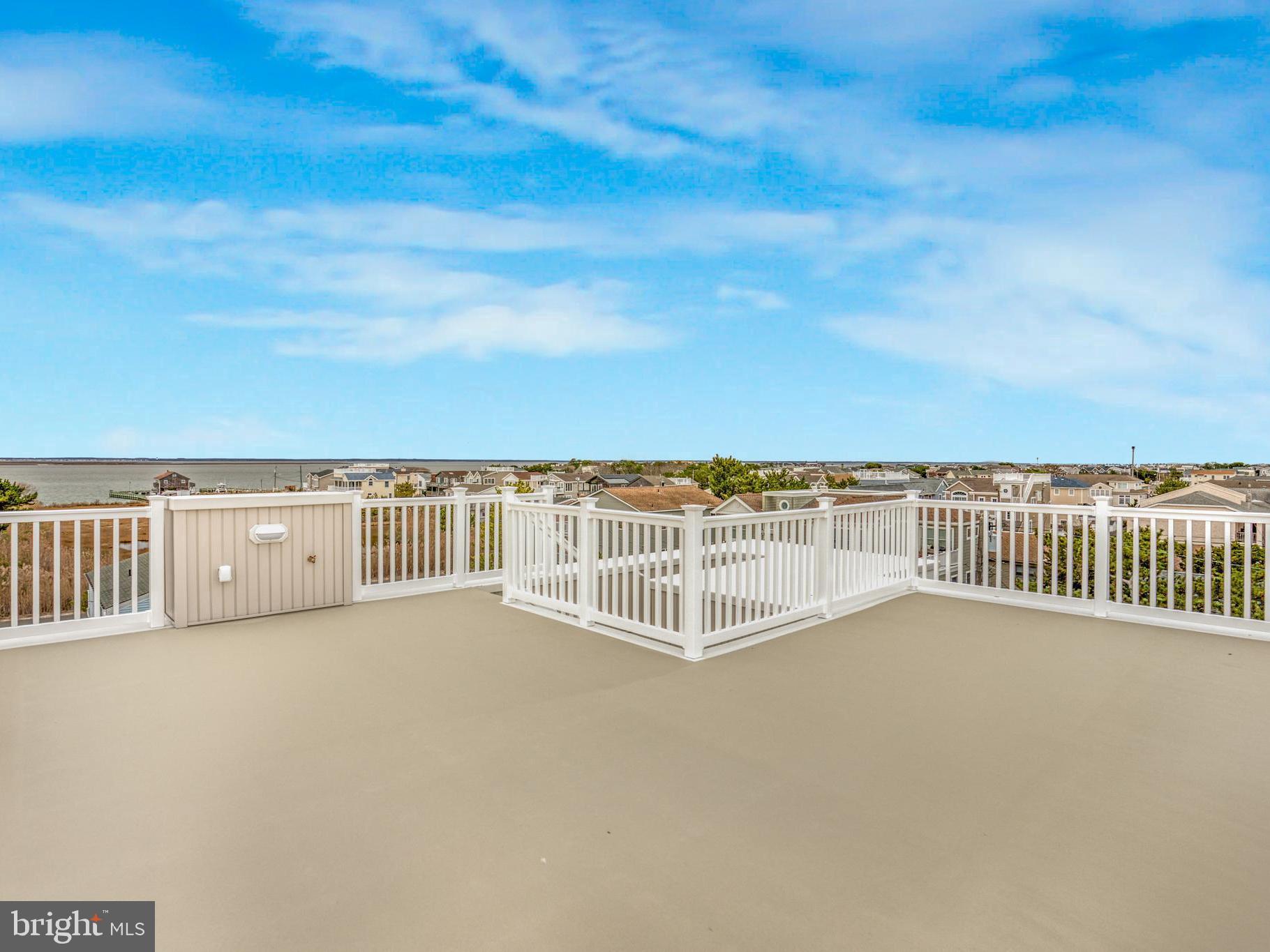 10-B W MARSHALL AVENUE