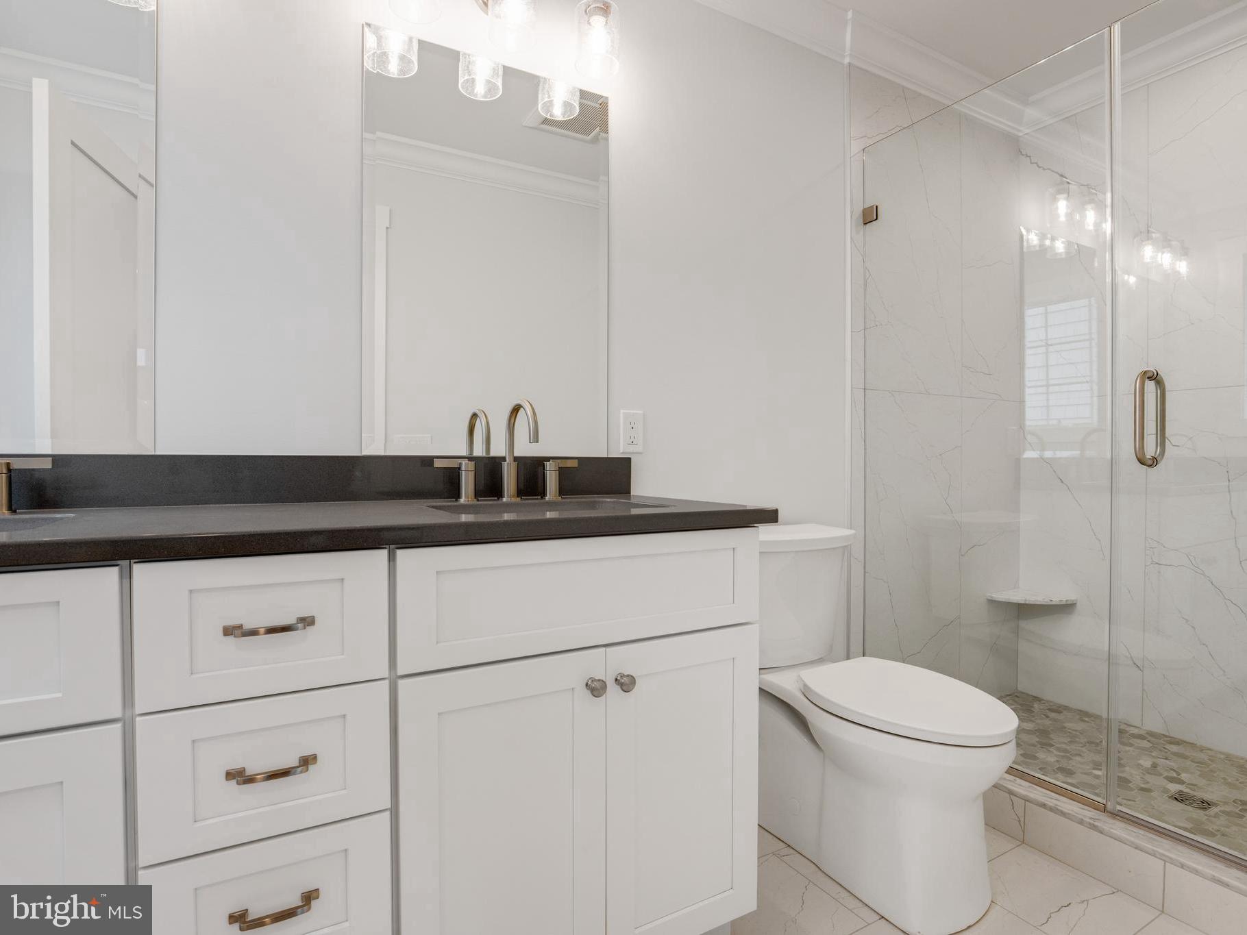 10-B W MARSHALL AVENUE