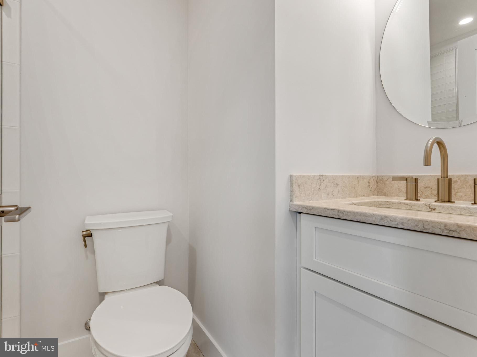 10-B W MARSHALL AVENUE