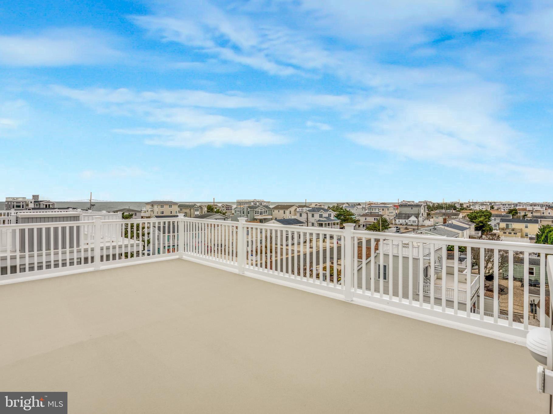 10-B W MARSHALL AVENUE