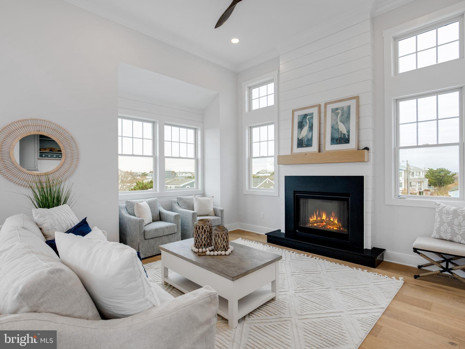 10-B W MARSHALL AVENUE