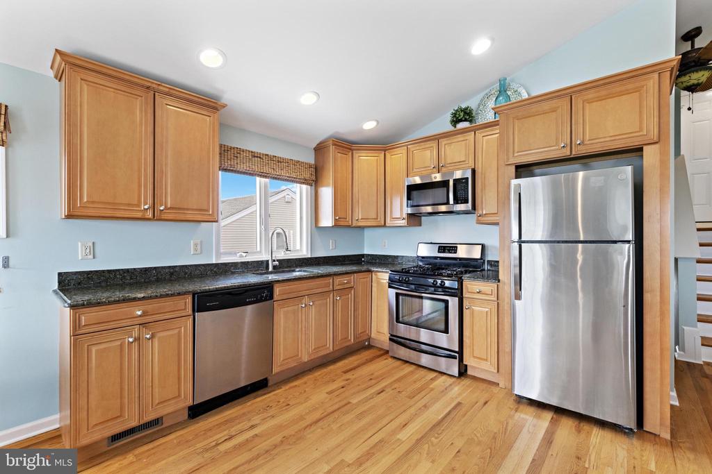 15 W 16TH STREET A