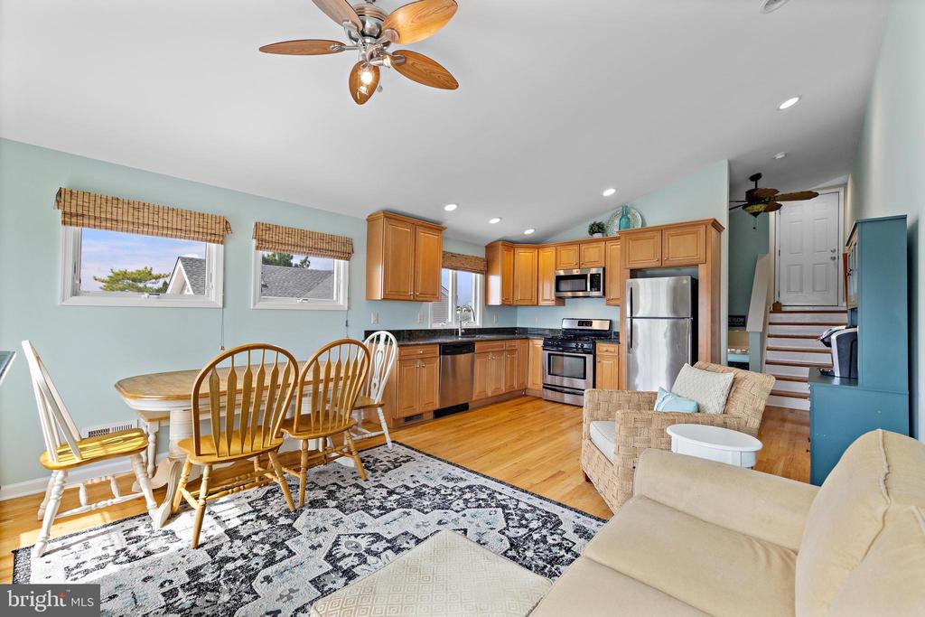 15 W 16TH STREET A