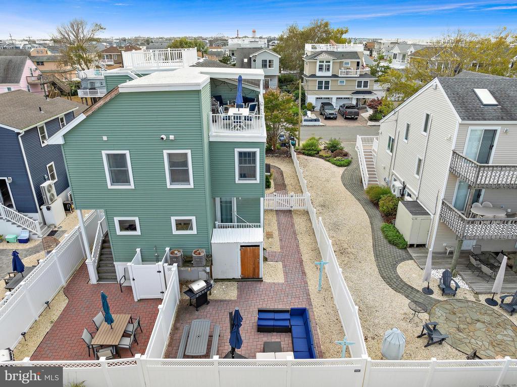 15 W 16TH STREET A