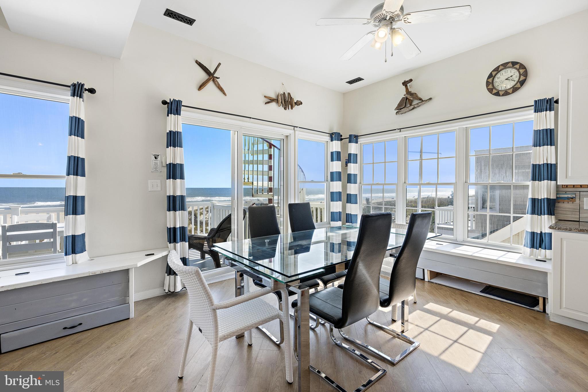 813 N OCEAN AVENUE