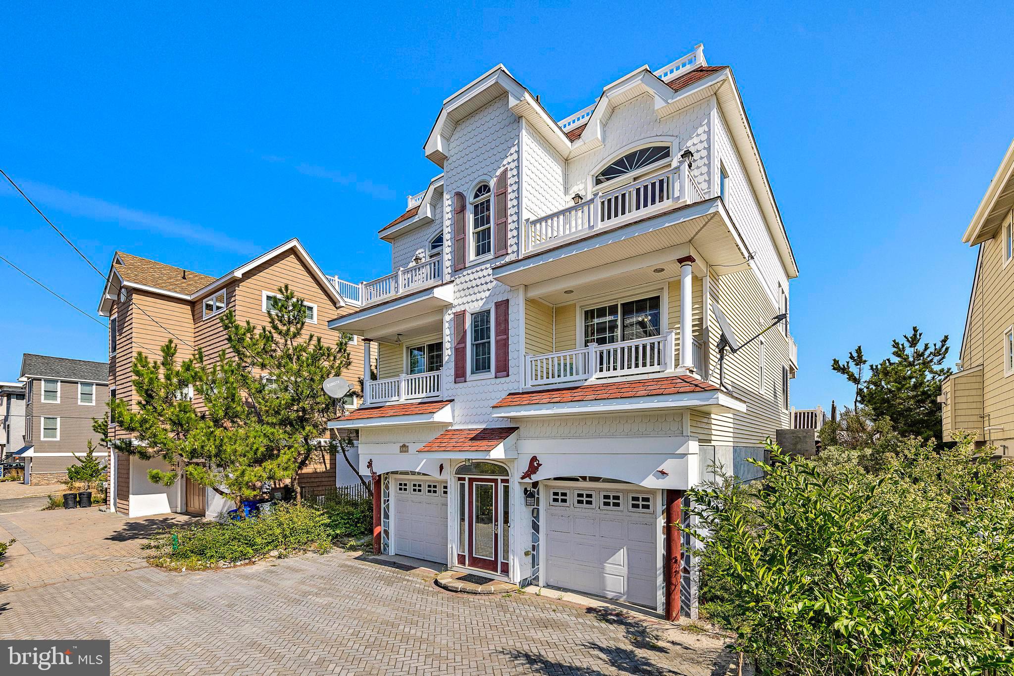 813 N OCEAN AVENUE